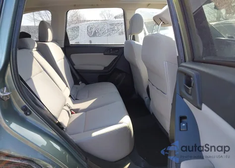 2014 Subaru Forester 2.5I Premium z USA, uszkodzony, nr VIN JF2SJAEC7EH459471